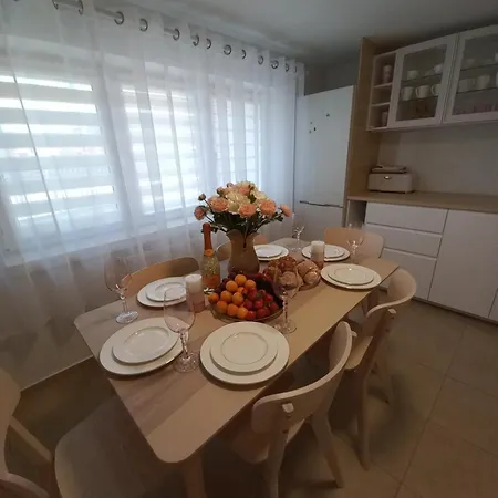 Lejlighed 50 M2 - 250 Metrow Od Morza